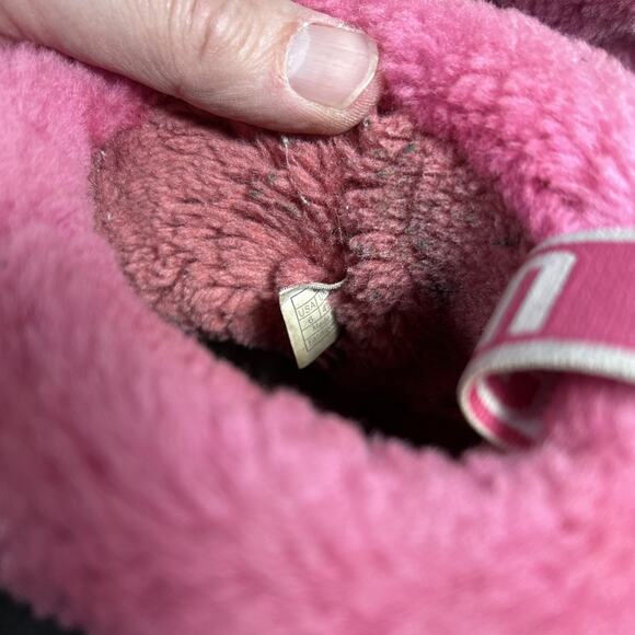 UGG Classic Mini Fluff Quilted Boots Women's Size 6 Pink Shearling Suede - Picture 8 of 12